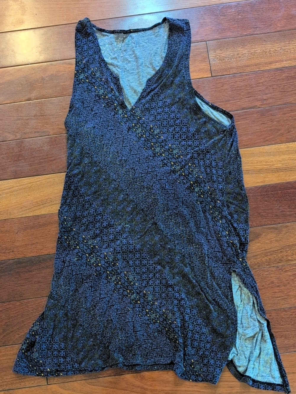 Gaiam Purple Sleeveless Tunic Size Small